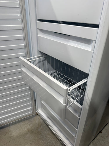 Second hand Fisher & Paykel E308LW1 304L upright vertical freezer - Second Hand Appliances Geebung